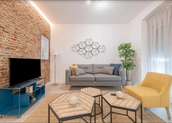 Bright And Modern- 2 Bedrooms 1Bathroom- Mintystay - Bocangel